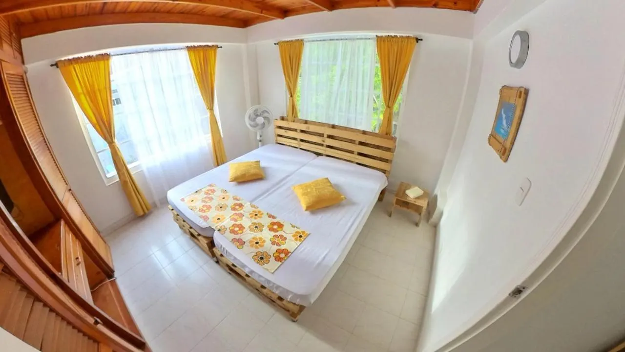 Queen Elizabeth Natural Luxury Hotel San Andrés Vendégház