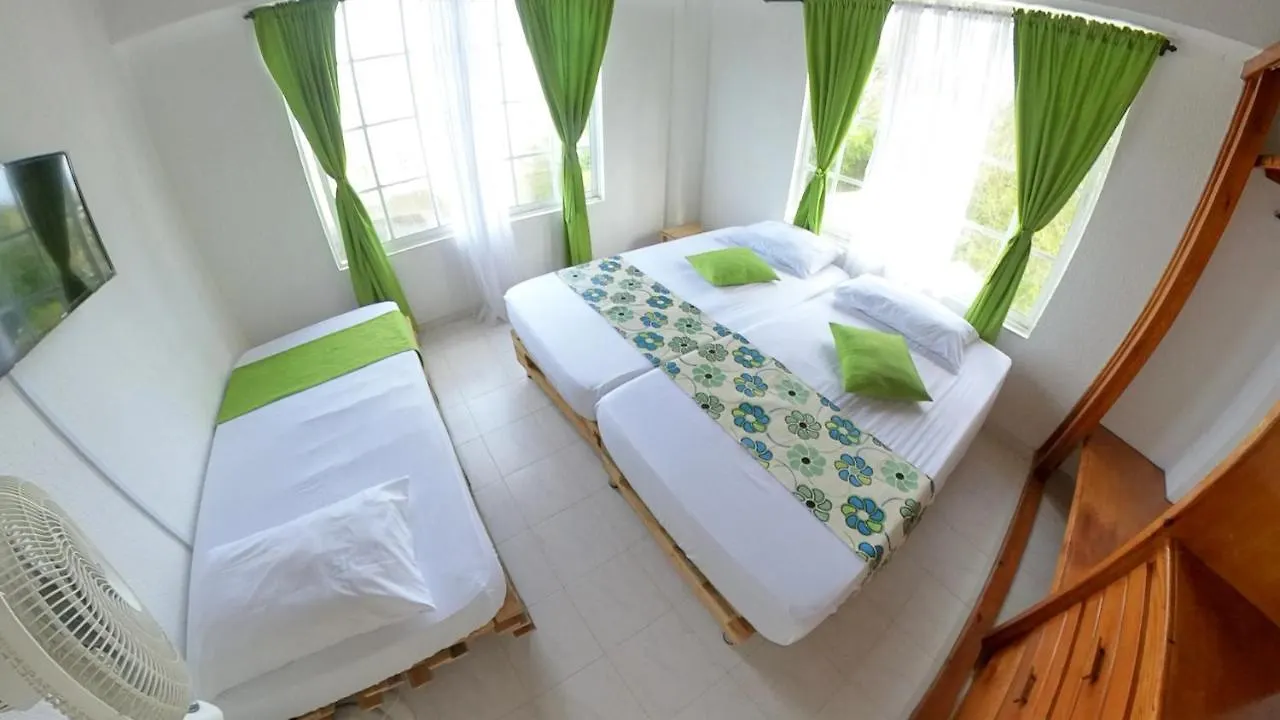 Queen Elizabeth Natural Luxury Hotel San Andres  Guest house San Andres (San Andres and Providencia Islands)