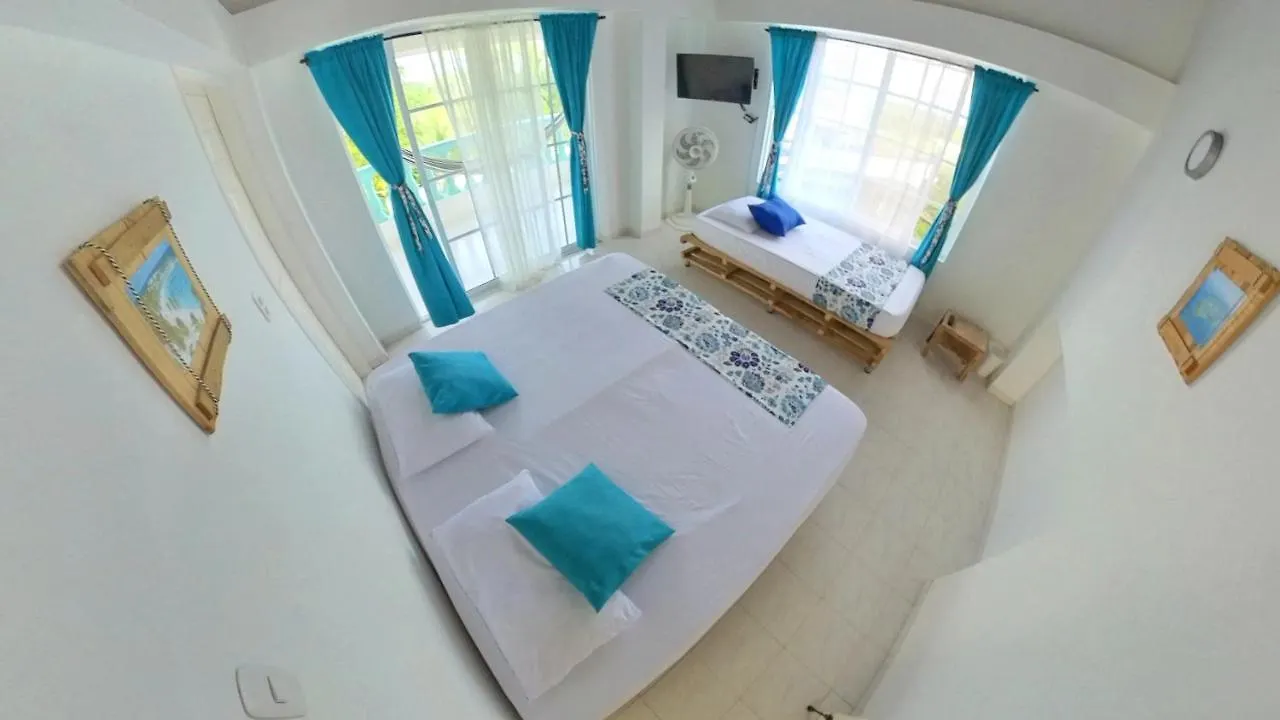 Queen Elizabeth Natural Luxury Hotel San Andres  Guest house